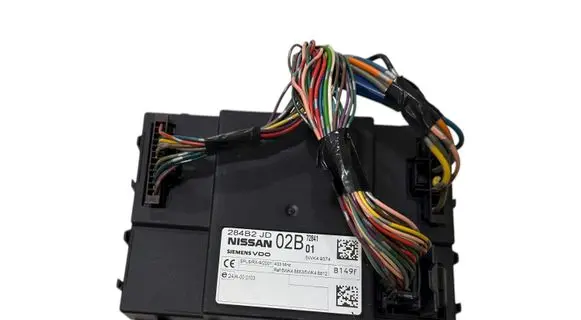 Nissan Qashqai Comfort/convenience module 284B2JD02B 5WK49374 5WK48812