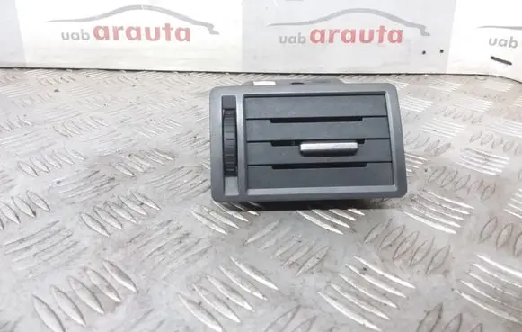 Ford Focus C-MAX Dashboard side air vent grill/cover trim 3M51R018B09ADW BXMEB