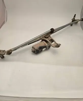 Ram 1500 Front wiper linkage and motor 916251090