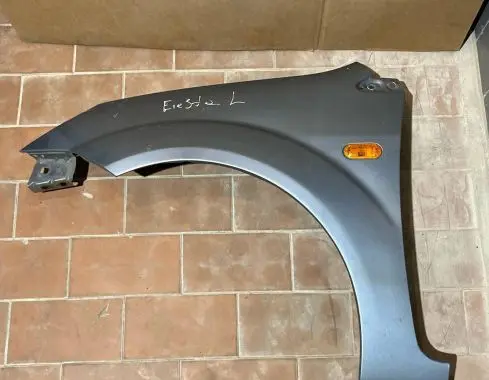 Ford Fiesta Fender