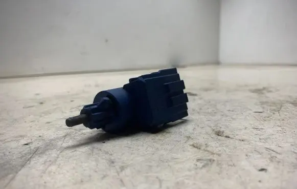 Seat Toledo II (1M) Brake pedal sensor switch 1j0927189e
