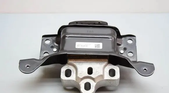 Skoda Octavia Mk4 Engine head 5Q0199555BK