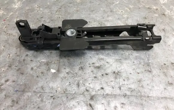 Audi A4 S4 B8 8K Seat belt adjustment motor 8K0857833C