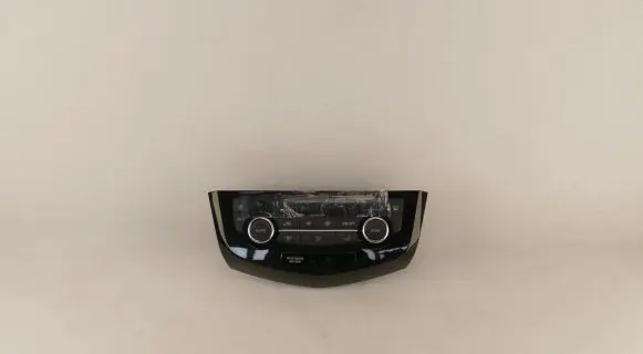 Nissan X-Trail T32 Interior fan control switch 275004E0A