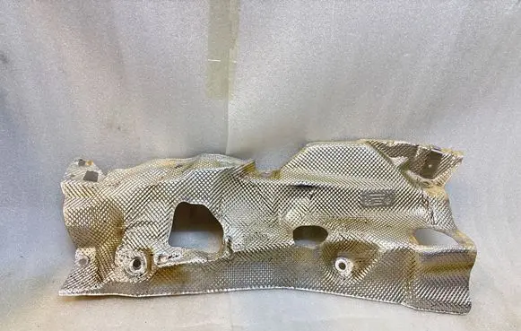 Audi Q8 Heat shield in engine bay 4M0825662