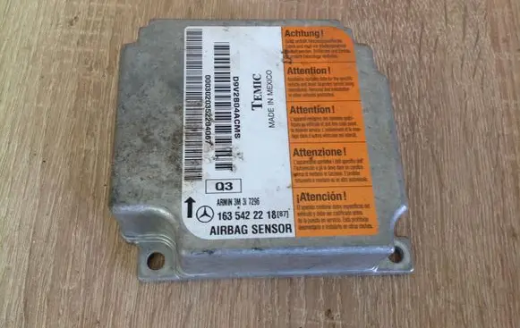 Mercedes-Benz ML W163 Airbag control unit/module 1635422218
