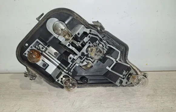Opel Astra H Tail light bulb cover holder 15973000