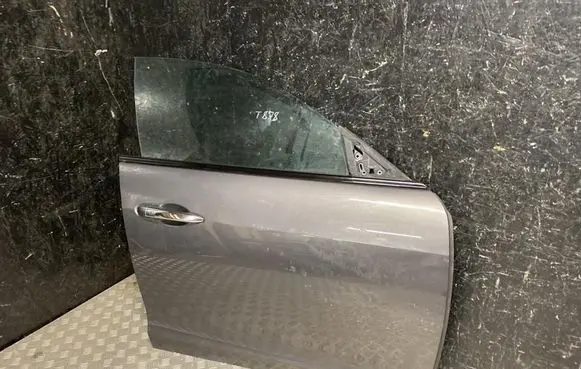 Maserati Ghibli Front door 
