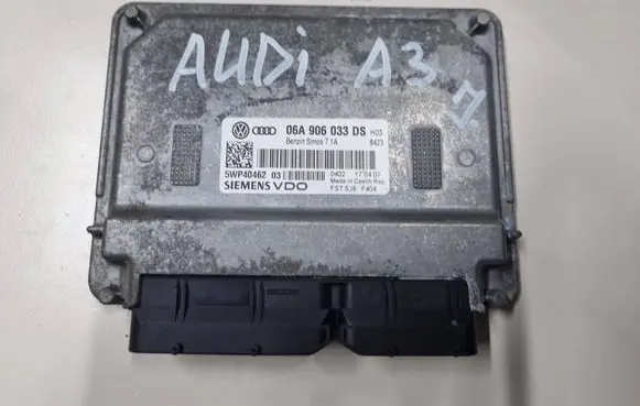Audi A3 S3 8P Engine control unit/module 06A906033DS 5WP40462