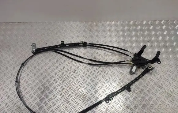 BMW 5 G30 G31 G38 Curtain motor 51437385491 7385491