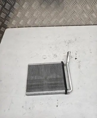 Toyota RAV 4 (XA40) Heater blower radiator