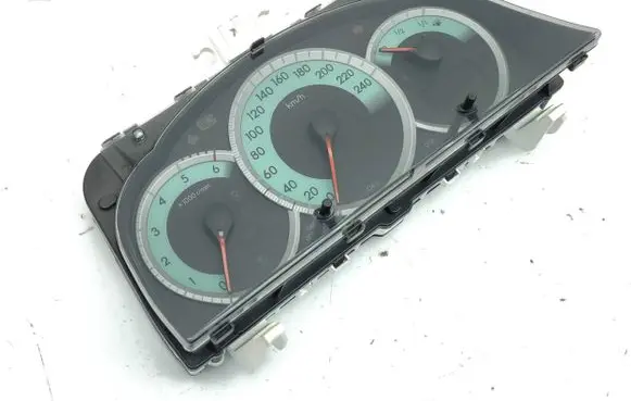 Speedometer (instrument cluster)