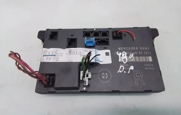 Mercedes-Benz E W211 Door control unit/module 2118201685