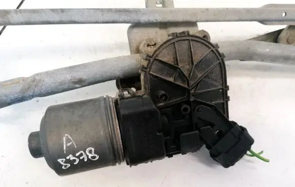 Peugeot Partner Wiper motor 0390241621