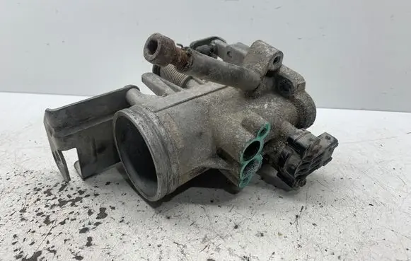 BMW 3 E36 Throttle valve 1247594 16797