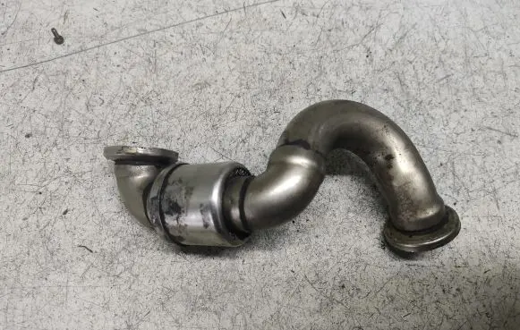 BMW 5 E39 EGR valve line/pipe/hose