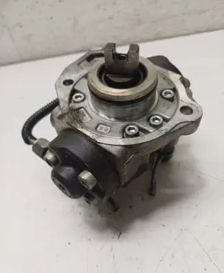 Mazda 6 Fuel injection high pressure pump SH0113800D