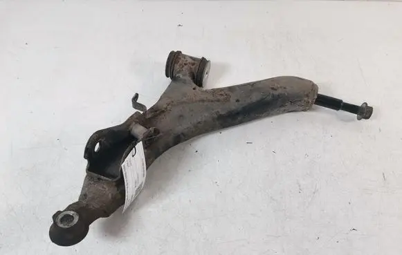 Lexus GS 300 350 430 450H Front lower control arm/wishbone 48640-30290