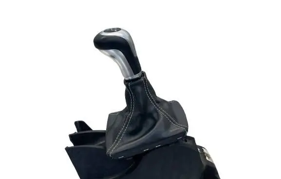 Mercedes-Benz GLA W156 X156 Gear lever shifter trim leather/knob A1763641710 A1763602600