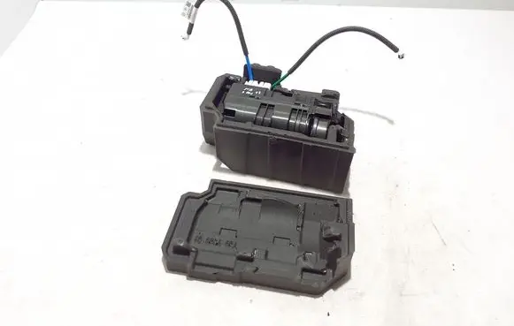 Mercedes-Benz S W223 Air suspension compressor/pump A2239001727