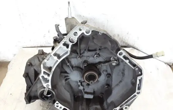 Renault Twingo III Manual 5 speed gearbox JE3001