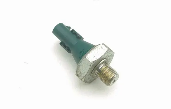 Audi A6 S6 C8 4K Oil pressure sensor 06L919081