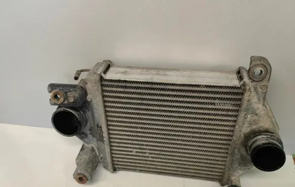 Nissan PickUp Intercooler radiator 980605
