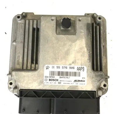 Opel Insignia A Engine control unit/module 55576906 0281017105