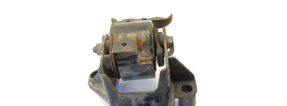 Mazda 6 Engine mount bracket