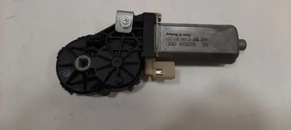 BMW 5 E60 E61 Seat adjustment motor 0390201999 8316670