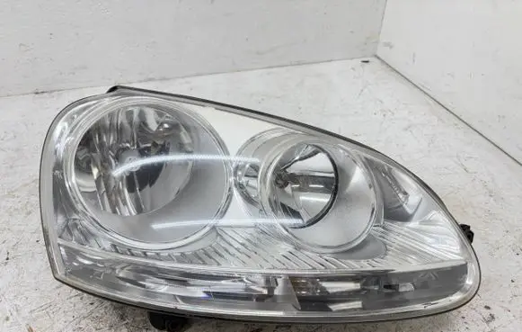 Volkswagen Jetta V Headlight/headlamp 1EG24700718
