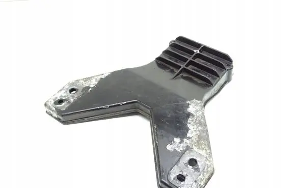 Mercedes-Benz S W222 Engine mounting bracket A2225240440