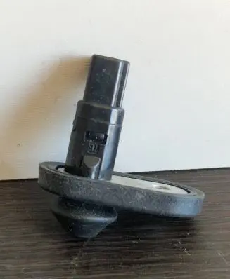 Toyota Avensis T270 Loading door sensor 