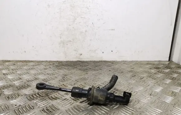 KIA Sportage Clutch master cylinder