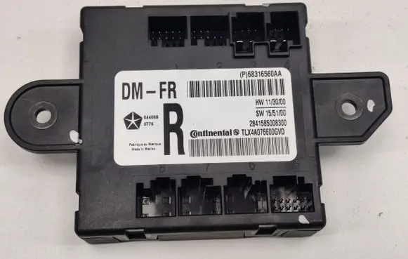 Chrysler Pacifica Door control unit/module 68316560AA P68316560AA