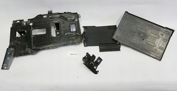 Peugeot 308 Battery box tray 
