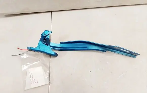 Honda Insight Engine bonnet/hood hinges
