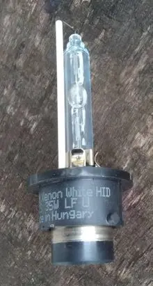 Renault Megane II Xenon bulb 