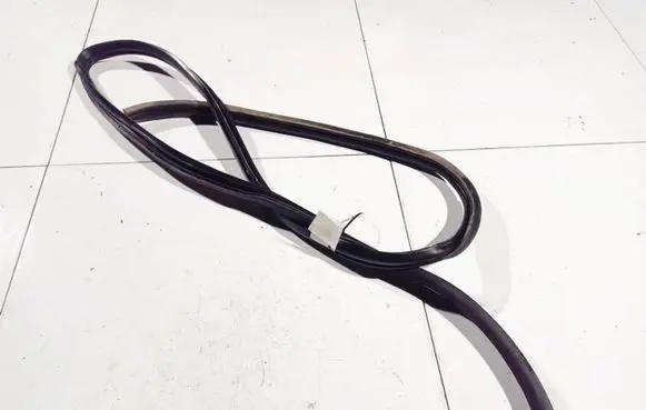 KIA Ceed Rubber seal front coupe door 
