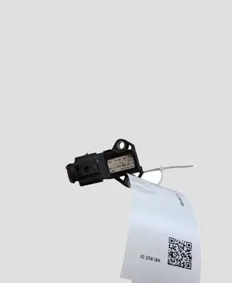 Volkswagen Scirocco Air pressure sensor 0281002401 038906051C