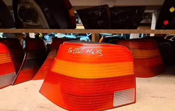 Volkswagen Golf IV Rear/tail lights 1J6945095Q 1J6945095