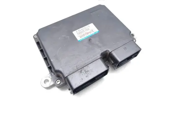 Mitsubishi Outlander Engine control unit/module 1860C102 E6T80772
