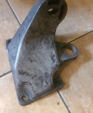 Audi A4 S4 B5 8D Gearbox mounting bracket 853399114