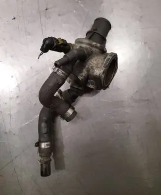 Alfa Romeo 159 Thermostat housing 8670