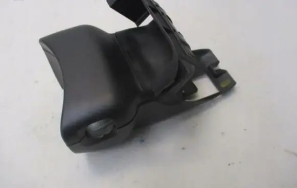 Volvo V50 Steering wheel column trim