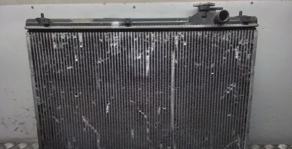 Lexus RX 300 Coolant radiator 4221724160