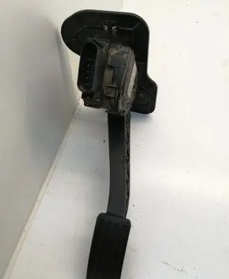 Ford Transit Accelerator throttle pedal 6C119F836CC 6C119966AA