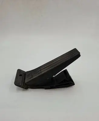 BMW 5 F10 F11 Accelerator throttle pedal 6858574 25916010 1001130032A
