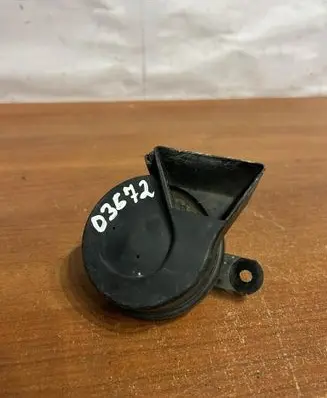 Mercedes-Benz C W203 Horn signal A28657625 D3672