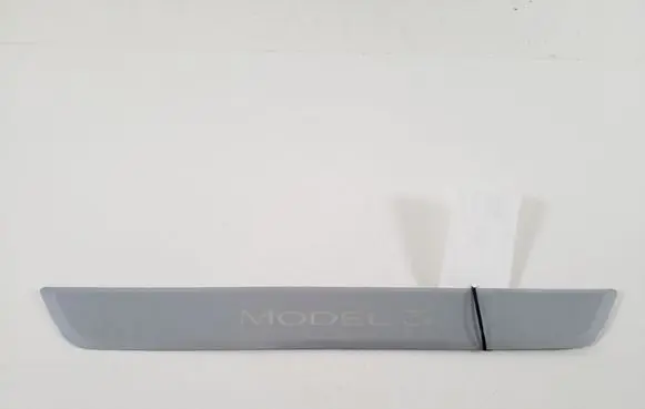 Tesla Model 3 Front sill trim cover 109084400C